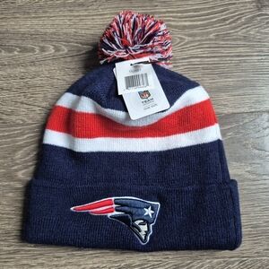 New England Patriots NFL Toque NWT Blue Red White